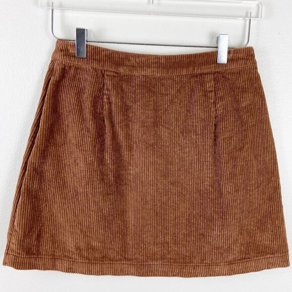 TOBI | Brown Corduroy Mini Skirt Snap Front Medium - Picture 4 of 7